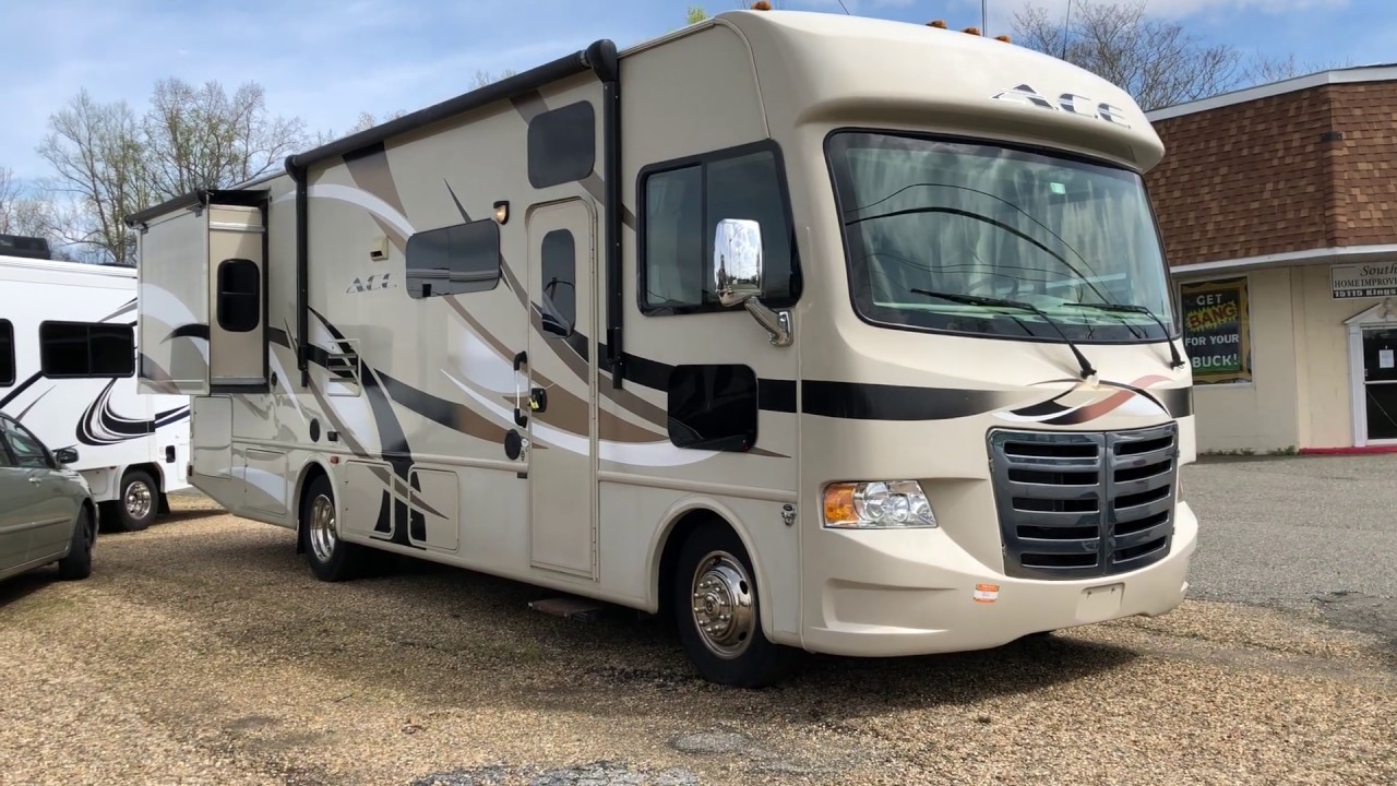 2015 Thor ACE 30.1 Class A Motorhome ONLY 19K miles - YouTube