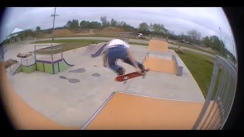 How To Melon Grab On A Skateboard - Brandon Hanson Skateboard Instructor Video.