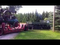 Tatra 813 zieht Tieflader mit Dampfmaschine