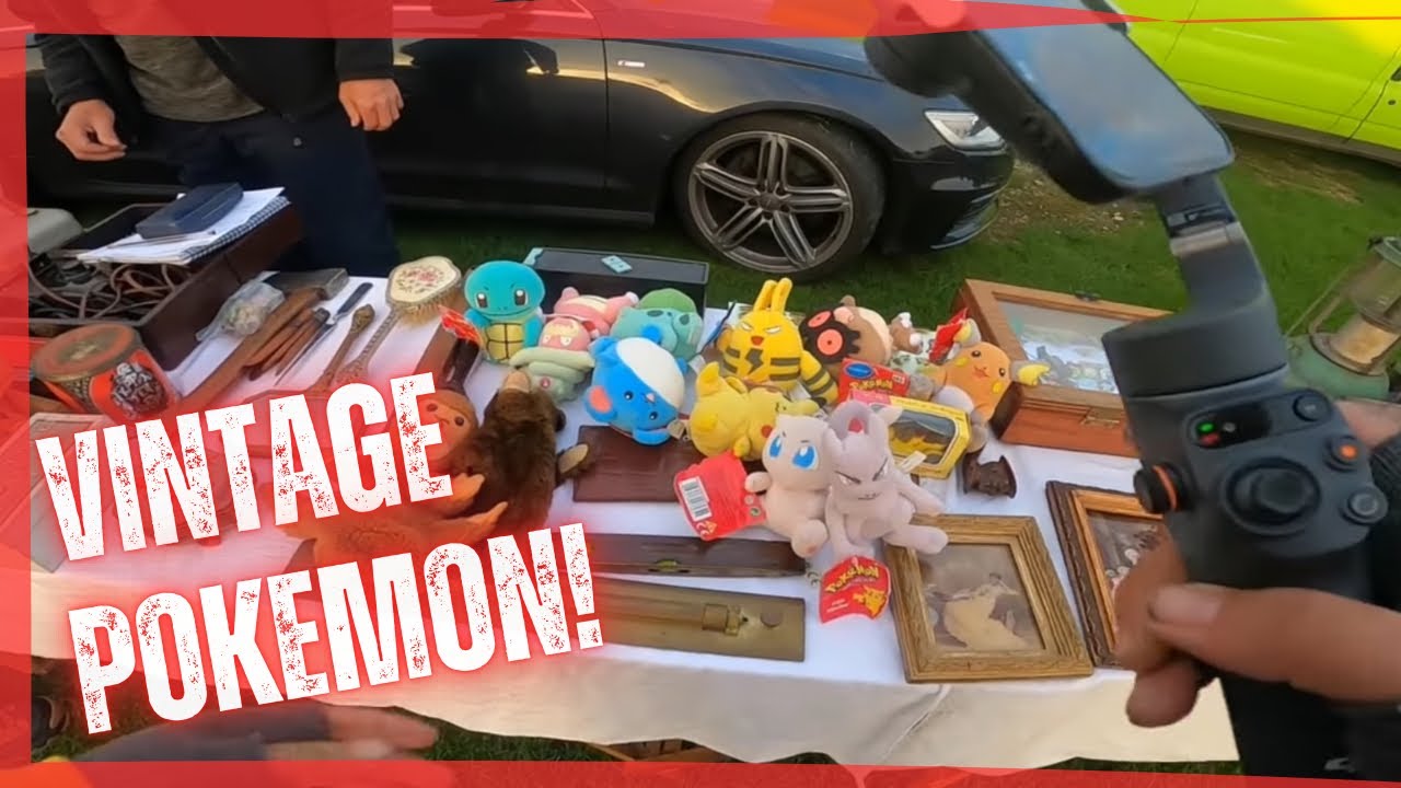 Множество винтажных игрушек!!! на распродаже подержанных вещей на ипподроме в Йорке.