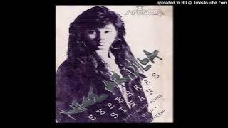 Nike Ardilla - Cinta Pertama - Composer : Deddy Dores (CDQ) 1989