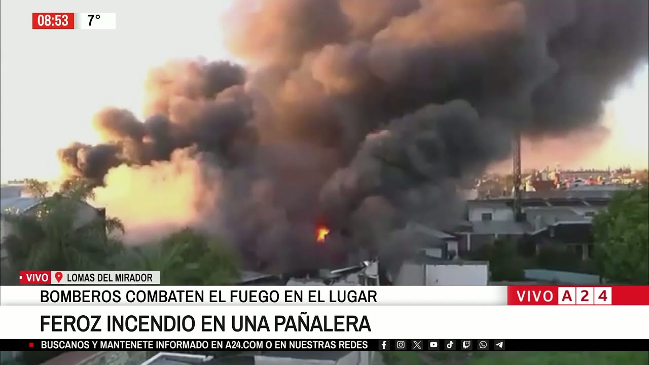 INCENDIO EN UNA PAÑALERA: los destrozos alcanzaron una casa lindera