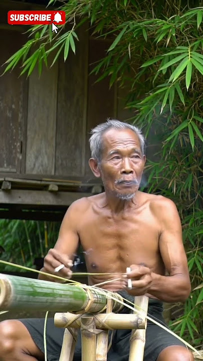 Meriam Bambu dan Lelaki Tua dalam Keheningan #shorts #trending #village