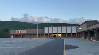 Abandoned/Closed Kmart in Covington VA in the Mallow Mall (Filmed May 4th, 2025)