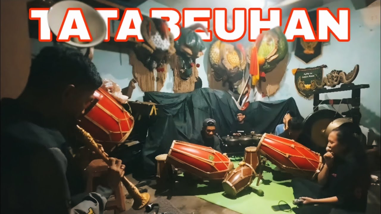 TATABEUHAN PENCAK KAWIH || LAGU LEUNGITEUN NAEK RENGGONG BUYUT | Mekart Creativity #1