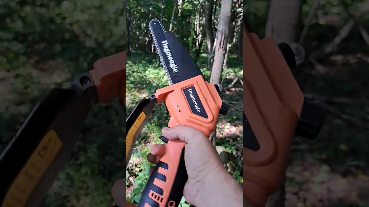 Amazing 8 inch hand chainsaw! 