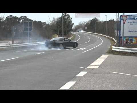 Nissan Skyline R32 GTR Drift