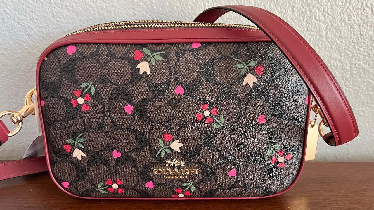 Coach Jes Crossbody In Signature Canvas With Heart Floral Print  #Coach  Jes Crossbody In Signature Canvas With Heart Floral Print Comparable Value  $350 Product Details Signature coated canvas and refined pebble