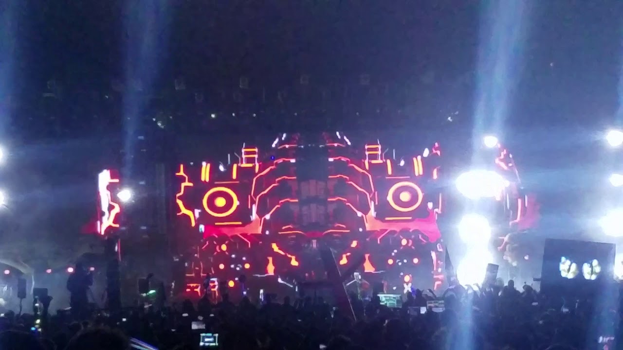 Guarda Wonky Song x Behemoth Excision Lost Lands 2018 HD 1080p su YouTube Guarda Wonky Song x Behemoth Excision Lost Lands 2018 HD 1080p su YouTube