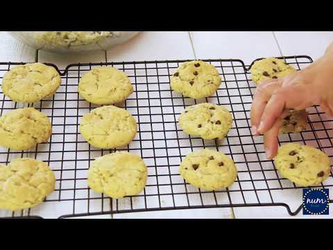 Krispy Coconut Oatmeal Cookies