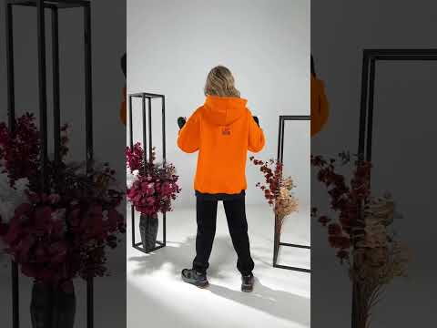 Жіночий теплий двокольоровий костюм пен'є , арт 501, колір чорний / чорного кольору, відео 1