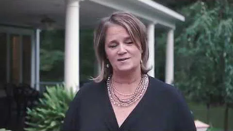 Have we met? I'm Donna McKeown, Lic RE Salesperson...