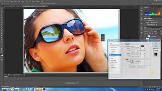 Photoshop:  Adding a Reflection to Sunglasses