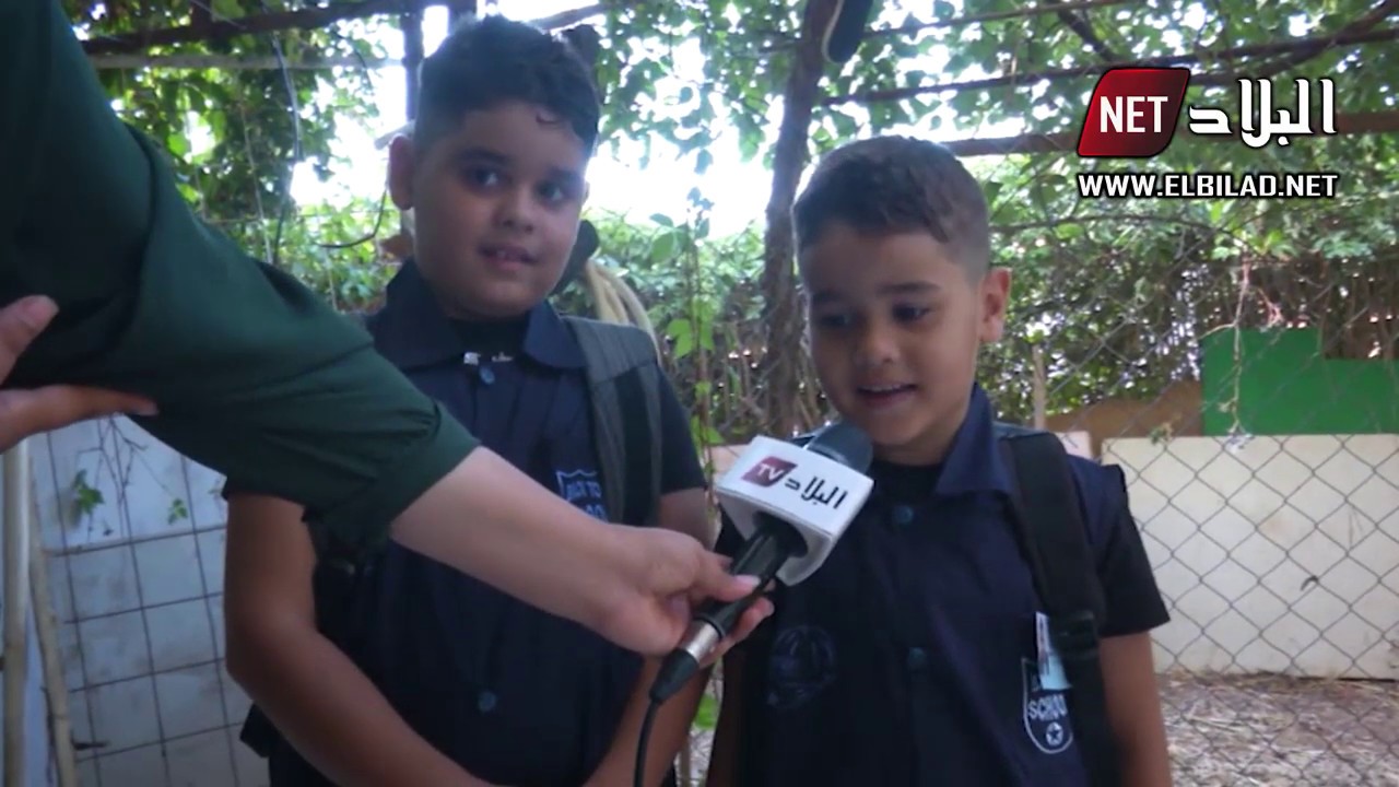 الجزائر نيجيريا حاب نولي رئيس وأقبض على كل السراقين..هكذا كانت أمنية الطفل 