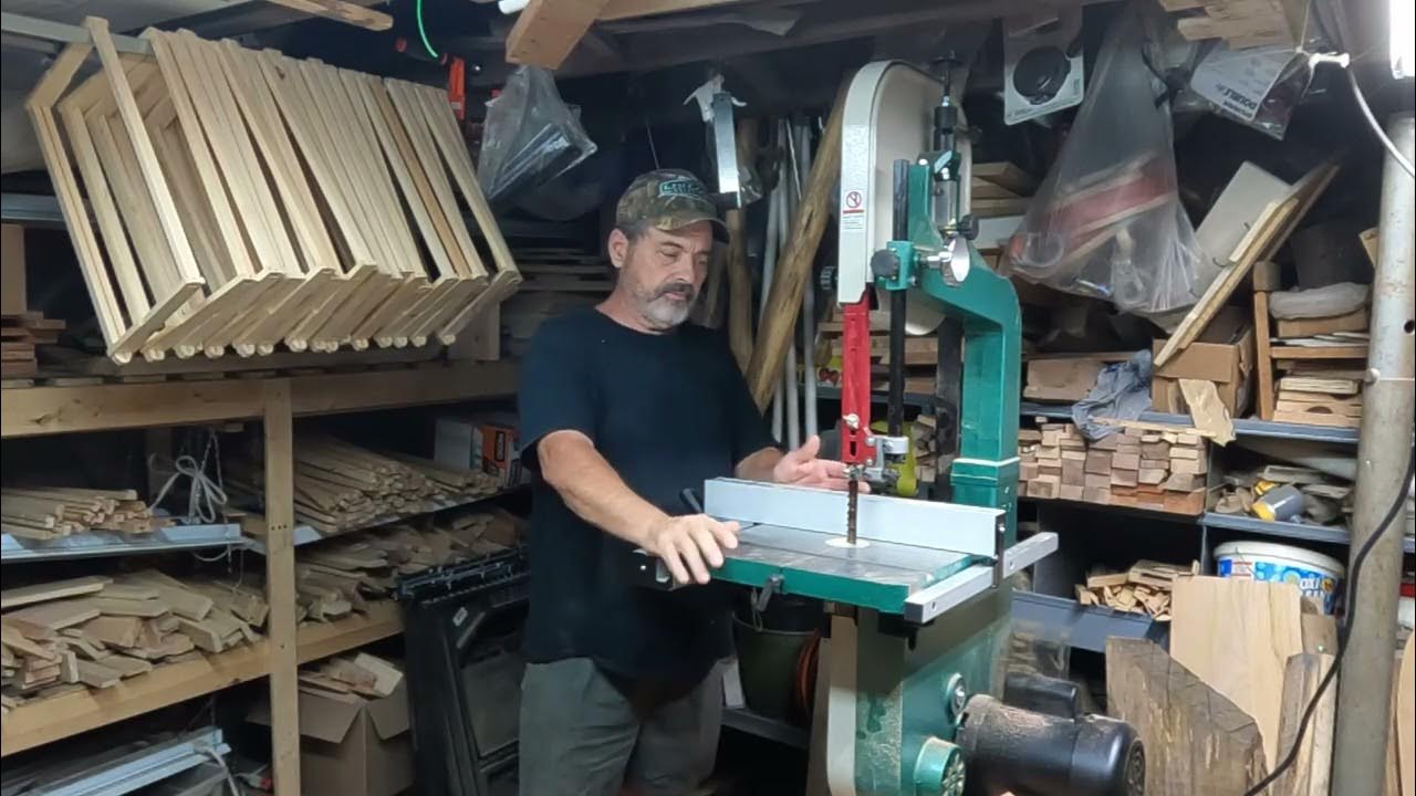 Grizzly G0555LX - 14" Deluxe Bandsaw Review of 2023 - YouTube
