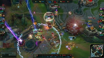 Game saving Taliyah ult!!