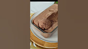 آيس كريم التوفير بالماء فقط بدون حليب بودر ولا مكثف محلي ولاكريمة سايلة ولاشيكولاته بقوام كريمي 
