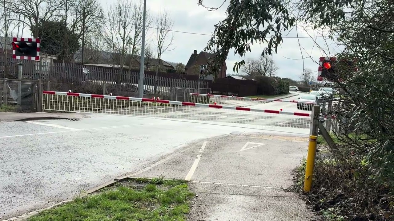 *Upgrade* Bow Brickhill Level Crossing (28/02/2026)