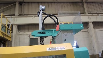 2012 Arburg 570S Used Injection Molding Machine With  Robot Video