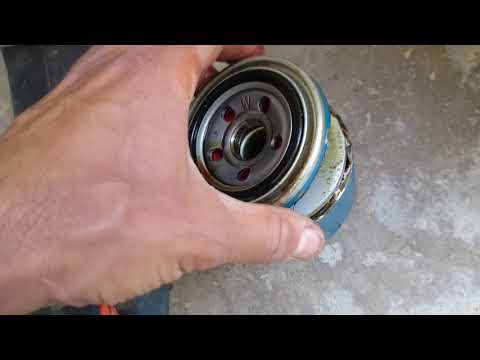 hyundai-tucson-2.0-2017-open-oil-filter-after-5.000-kms