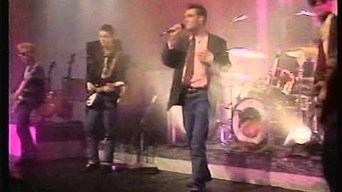 The Smiths - Bigmouth Strikes Again (Live on Whistle Test 1986)