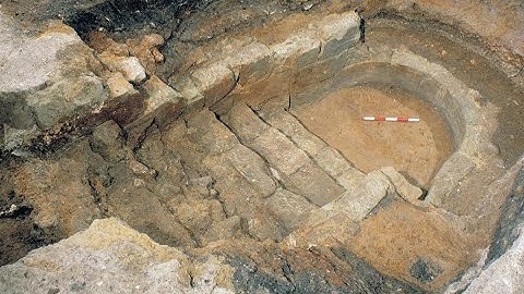 The Milk Street Jewish Ritual Bath or mikveh: a video by Nick Clarke Powell 2001