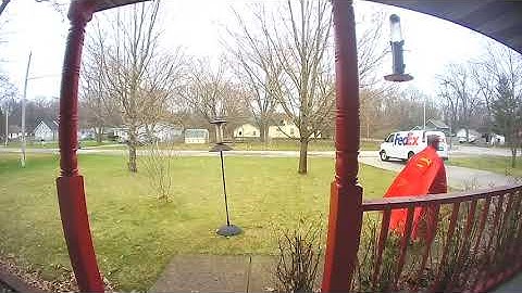 Courier Guy Wears Superhero Cape and Gloves While Making Deliveries Amid Lockdown - 1115258