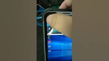 5.5 inch window 10 pro rugged smart handheld terminal camera testing