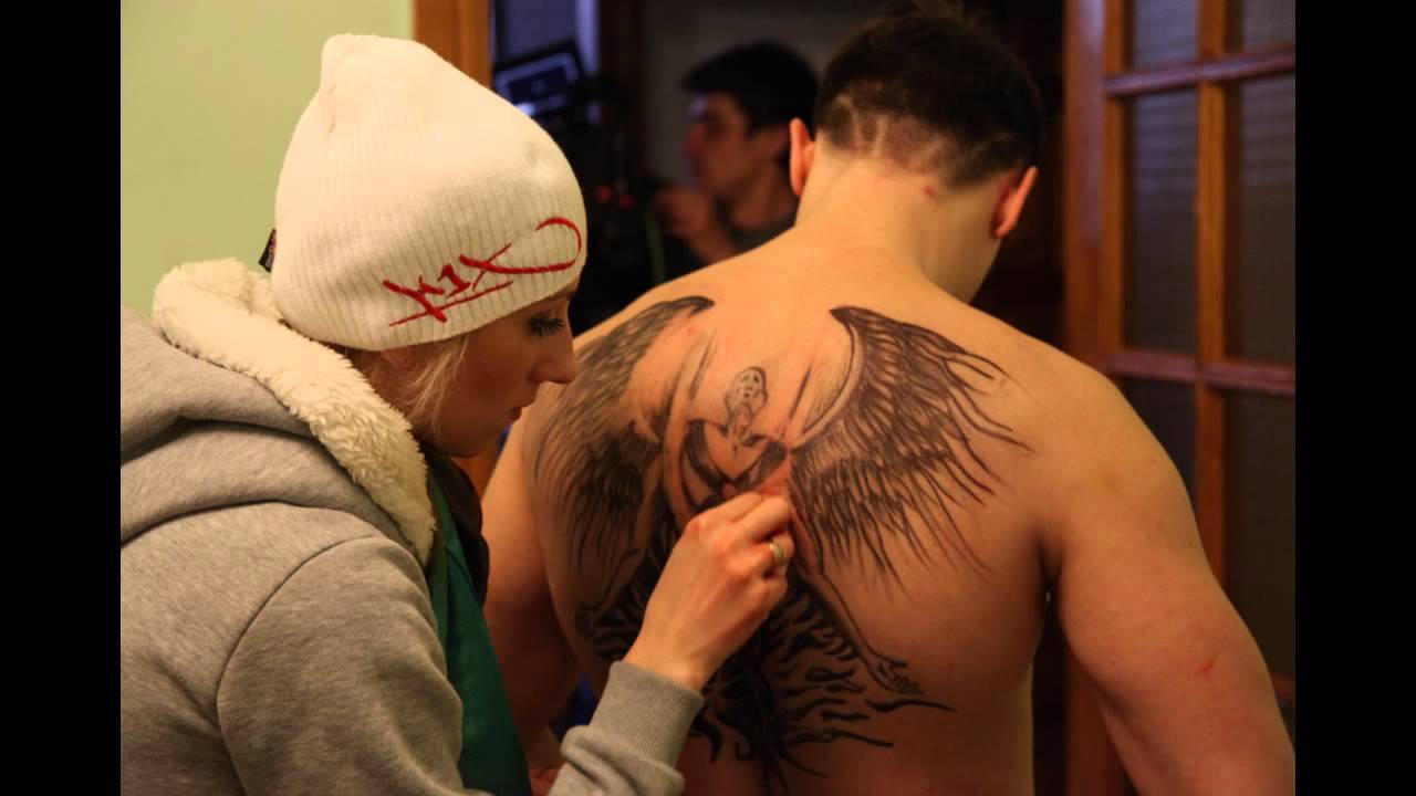 AL in the action movie Angel of Death