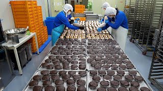 하루 10,000개 만드는 수제 초코파이 공장 / Handmade Choco Pies with 10,000 Daily Production-Korean Street Food