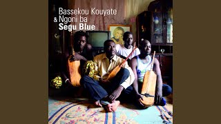 Video thumbnail of "Bassekou Kouyate - The River Tune"