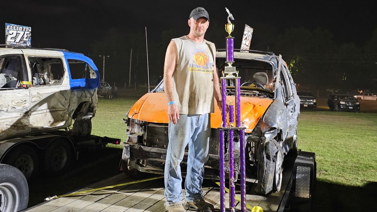 Carmi, IL...MWFA demolition derby...7/12/25