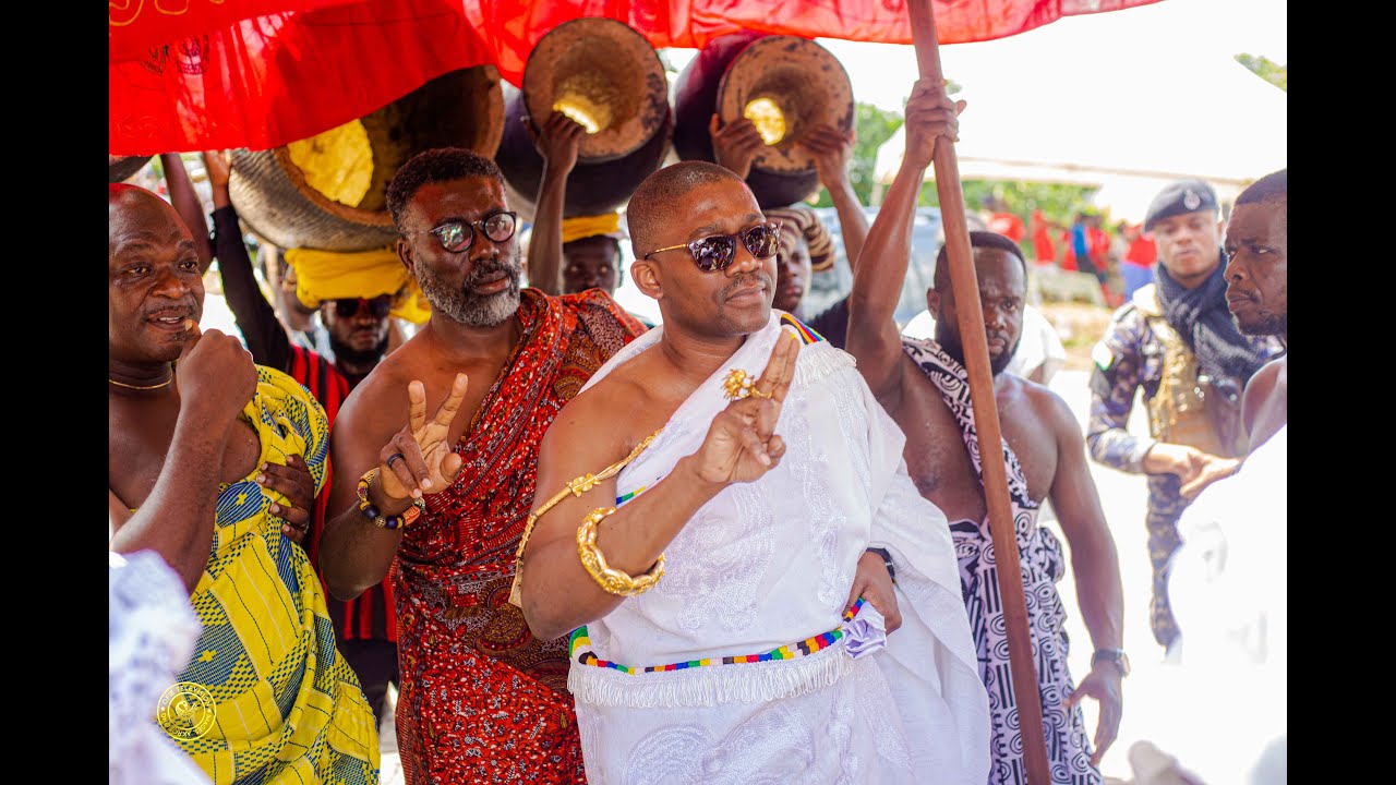 #Okuapehene's arrival at the Presbyterian College of Education 175th anniversary celebration