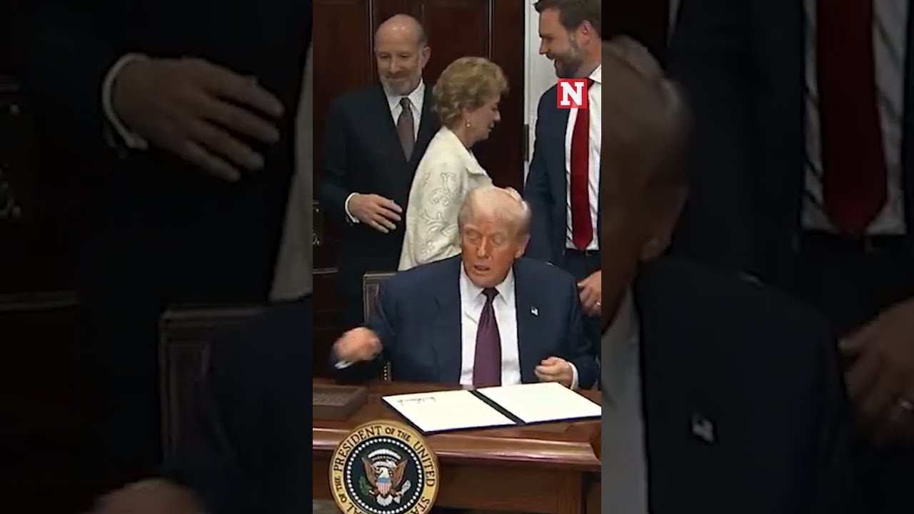 Trump Signs Executive Order Reinstating Presidential Fitness Test