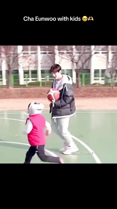 Cha Eunwoo with kids 🥹🫶🏻 #chaeunwoo #차은우 #eunwoo