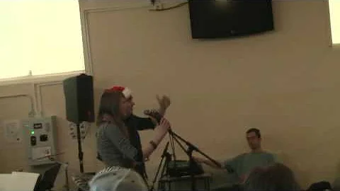 Thomas Cove and Emma Dyer- Fairytale of New York- ...