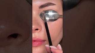 eyeshadow hack || easy eyemakeup hack #makeuptutorial