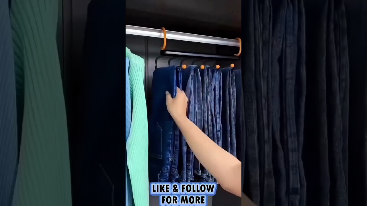 Foldable Hanger for Clothes Hanging