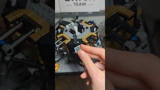 Un petit pas pour l’homme, un grand pas en LEGO ! 👨‍🚀🔭 (Montage de l'Apollo 11 Lunar Lander)