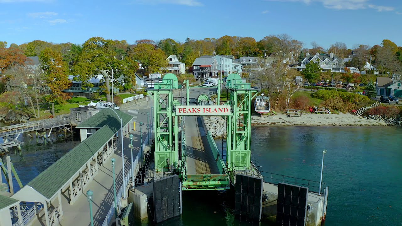 Home For Sale On Peaks Island, Maine 108 Upper A Tomazin Goff