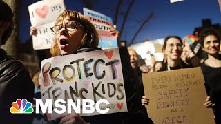 Parents dispute allegations against St. Louis transgender clinic