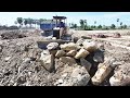 EP19 Win Fail Build Temporary Road By Dozer KOMATSU D31P Pushing Clearing Big Stone for Backfill