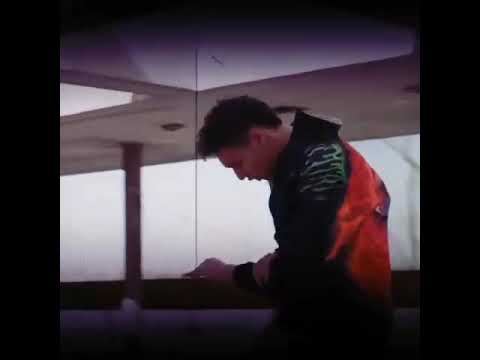 مختلفين وعلينا العين 