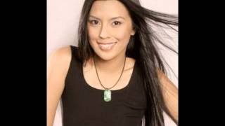 Watch Nikki Gil 1000 Prayers video