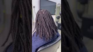 Palm rolling Method and Styling of Locs For Men #dreadtutorial #dreadclass