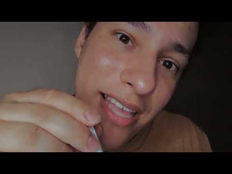 ASMR caseiro fazendo suas unhas ( sons de boca, Hands Moviment, Sons reais )