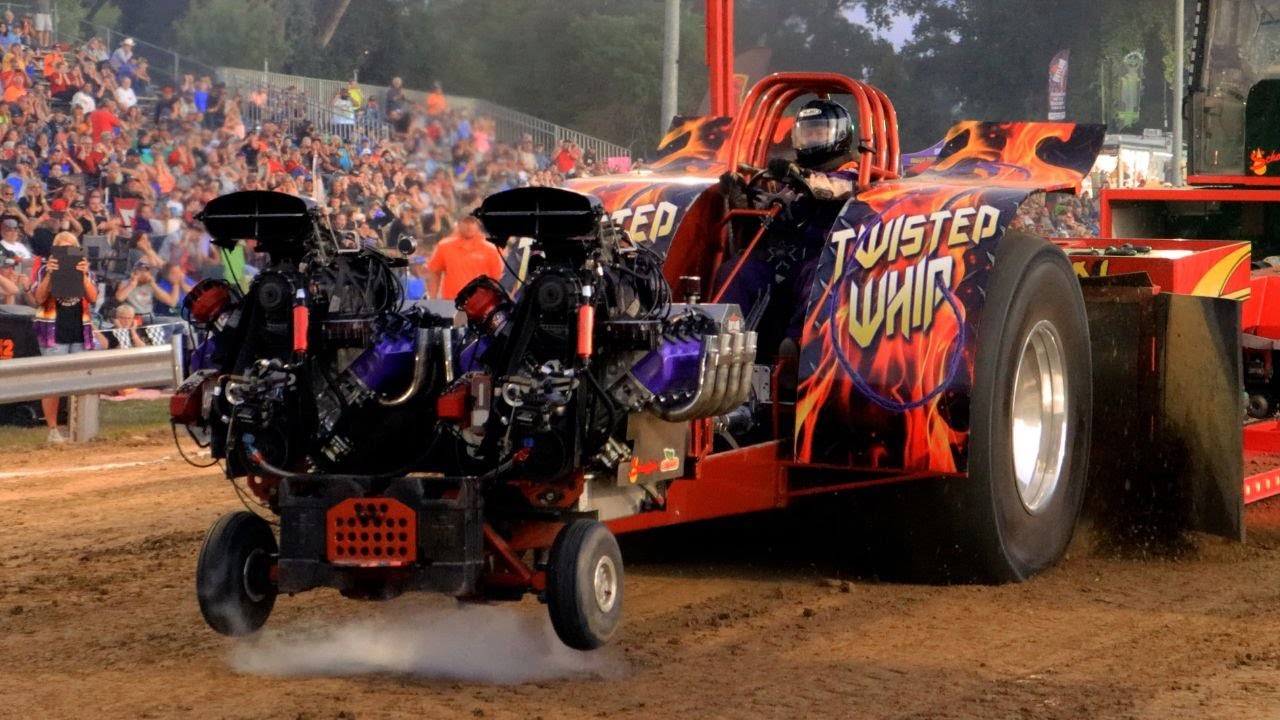 Tractor Pulling 2022 Modified Tractors. Session 2. Wisner, Nebraska