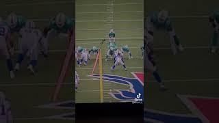 Bills LBs Tremaine Edmunds and Matt Milano vs Dolphins