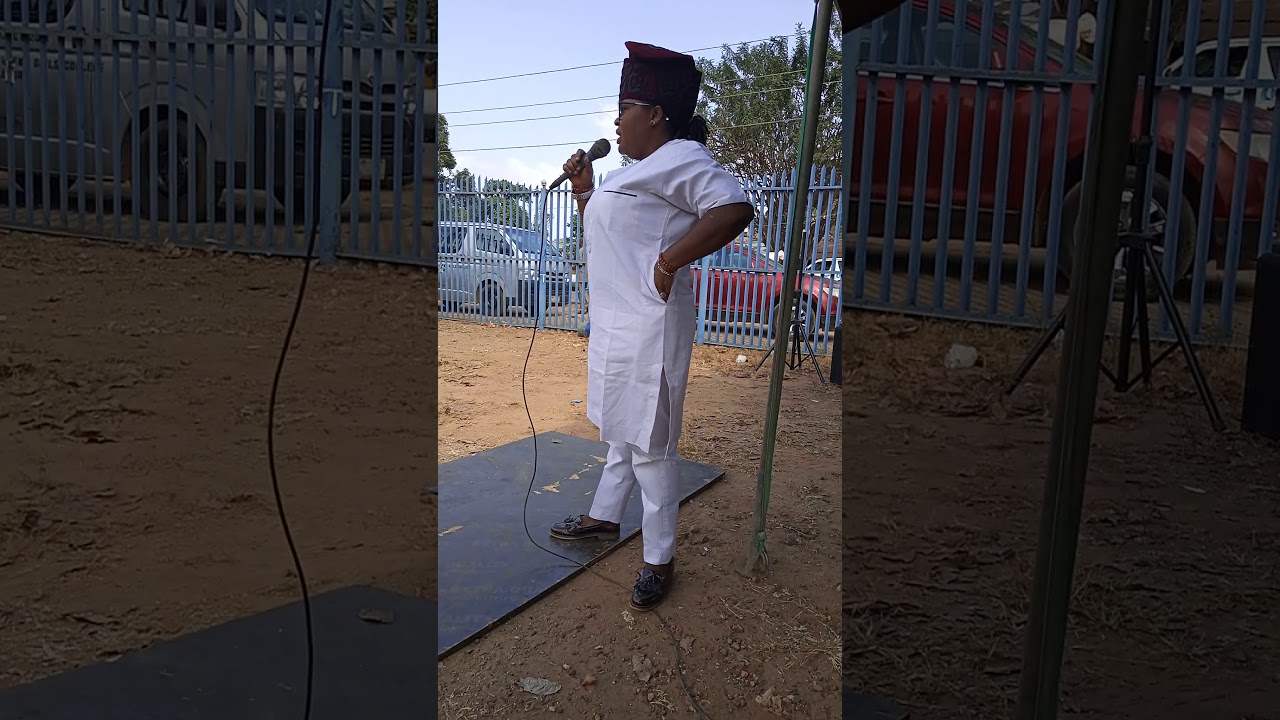 Erelu Elemure play for Alakure...