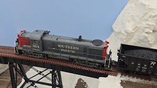 Bowser Southern Pacific RS3 Repaint and Arrowhead Models D&RGW Open Hopper Running on the Layout.